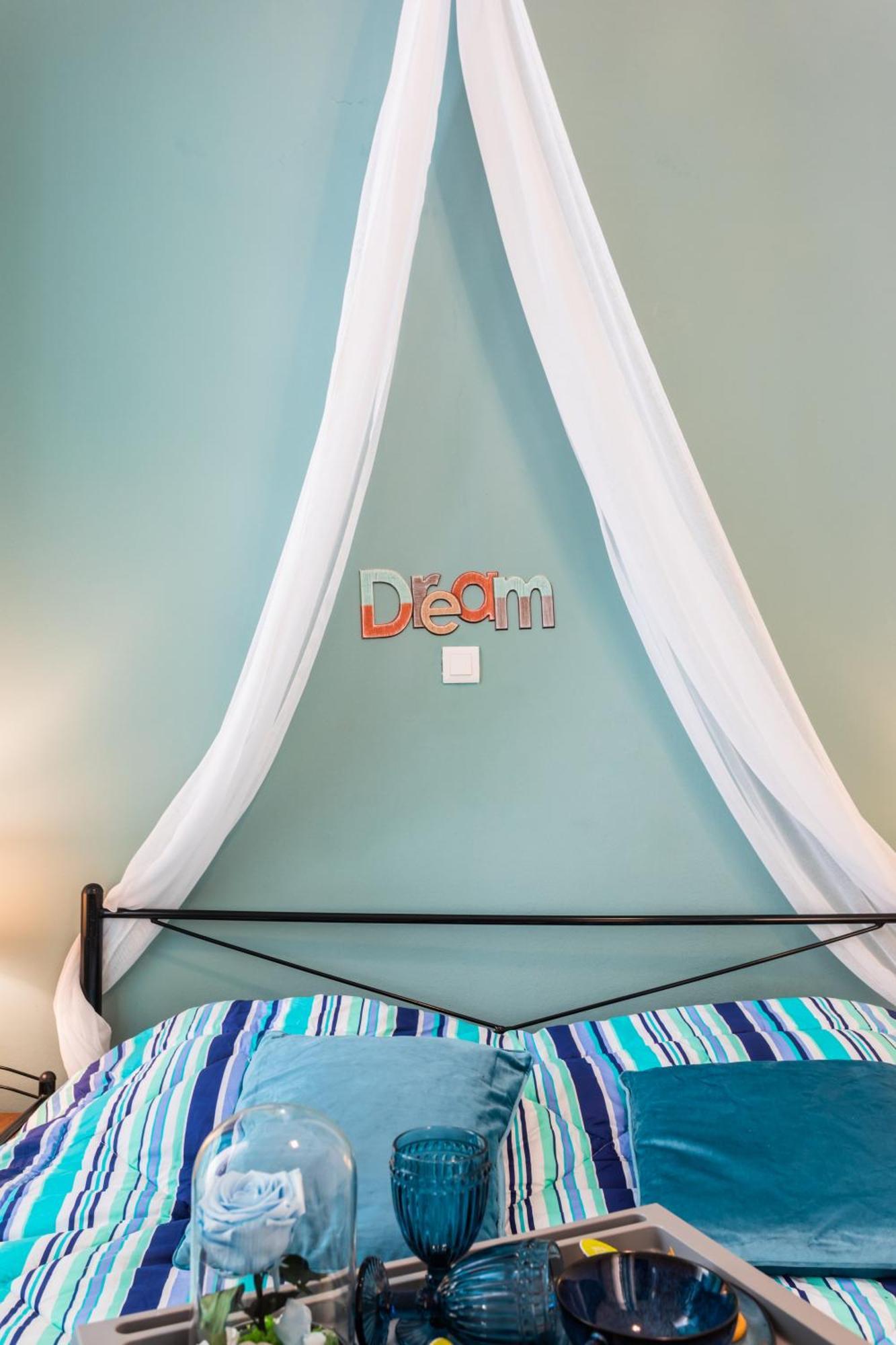 Alegria Simple Economy Rooms Атина Екстериор снимка